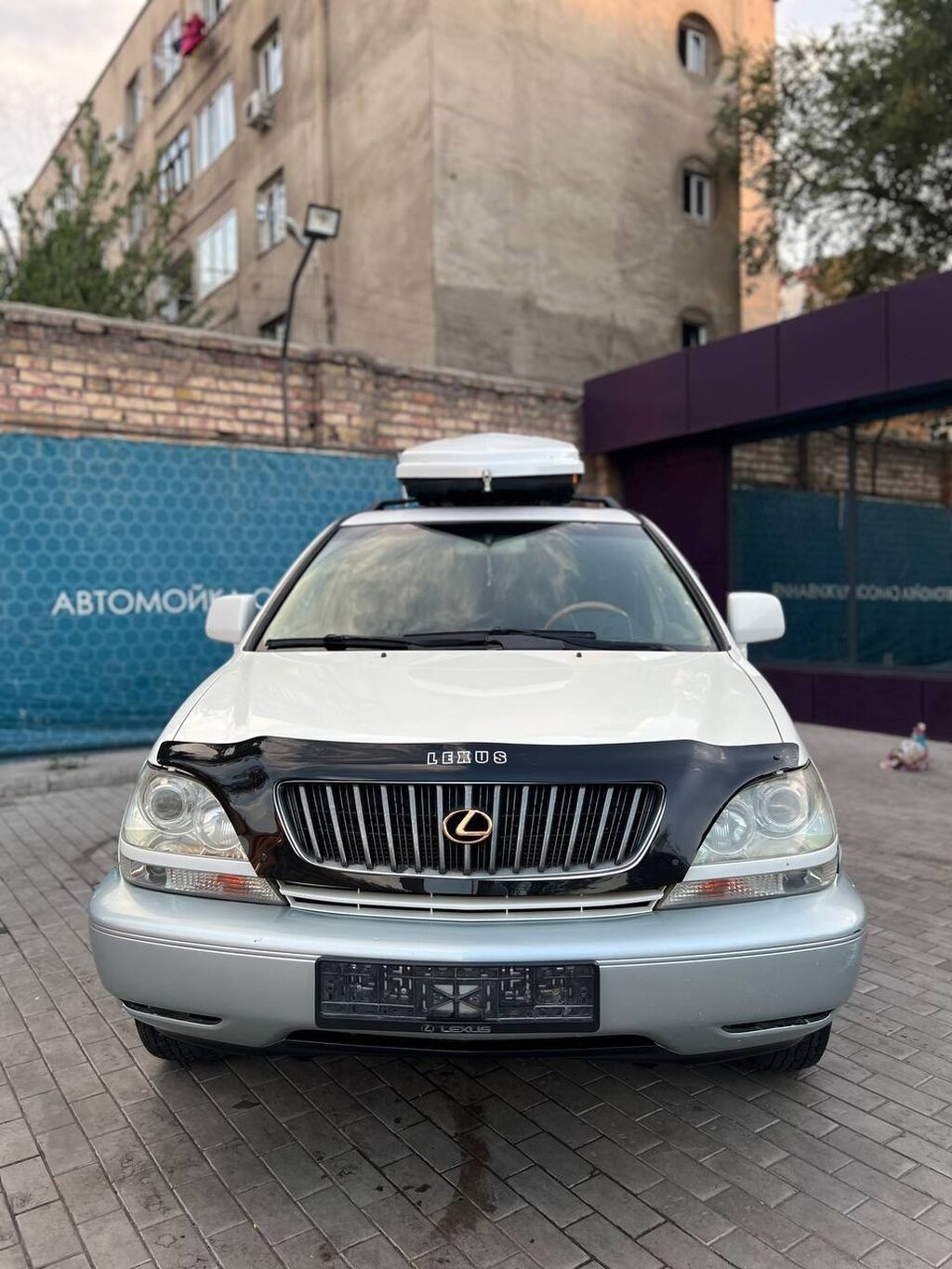 Lexus RX: 2001 г., 3 л, Автомат, Газ, Кроссовер: фото 3