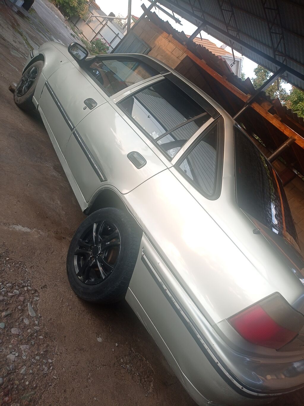 Daewoo Nexia: 2005 г., 1.5 л, Механика, Седан: фото 7