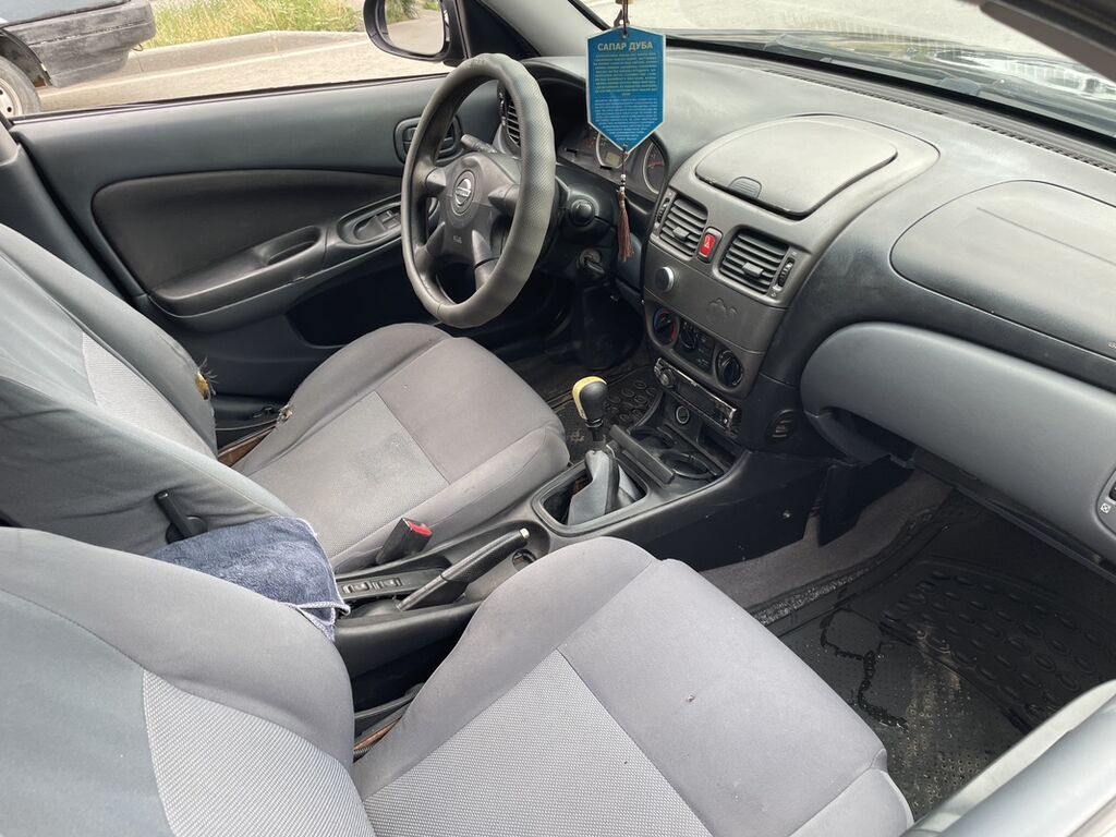 Nissan Almera: 2005 г., 1.5 л, Механика, Бензин, Седан: фото 8