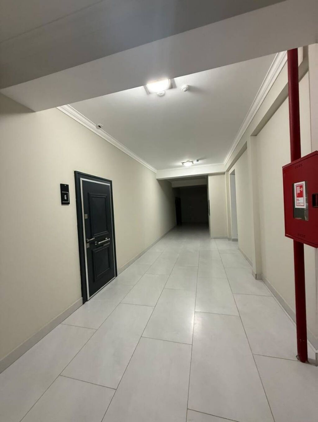 2 otaqlı, Yeni tikili, 97 kv. m