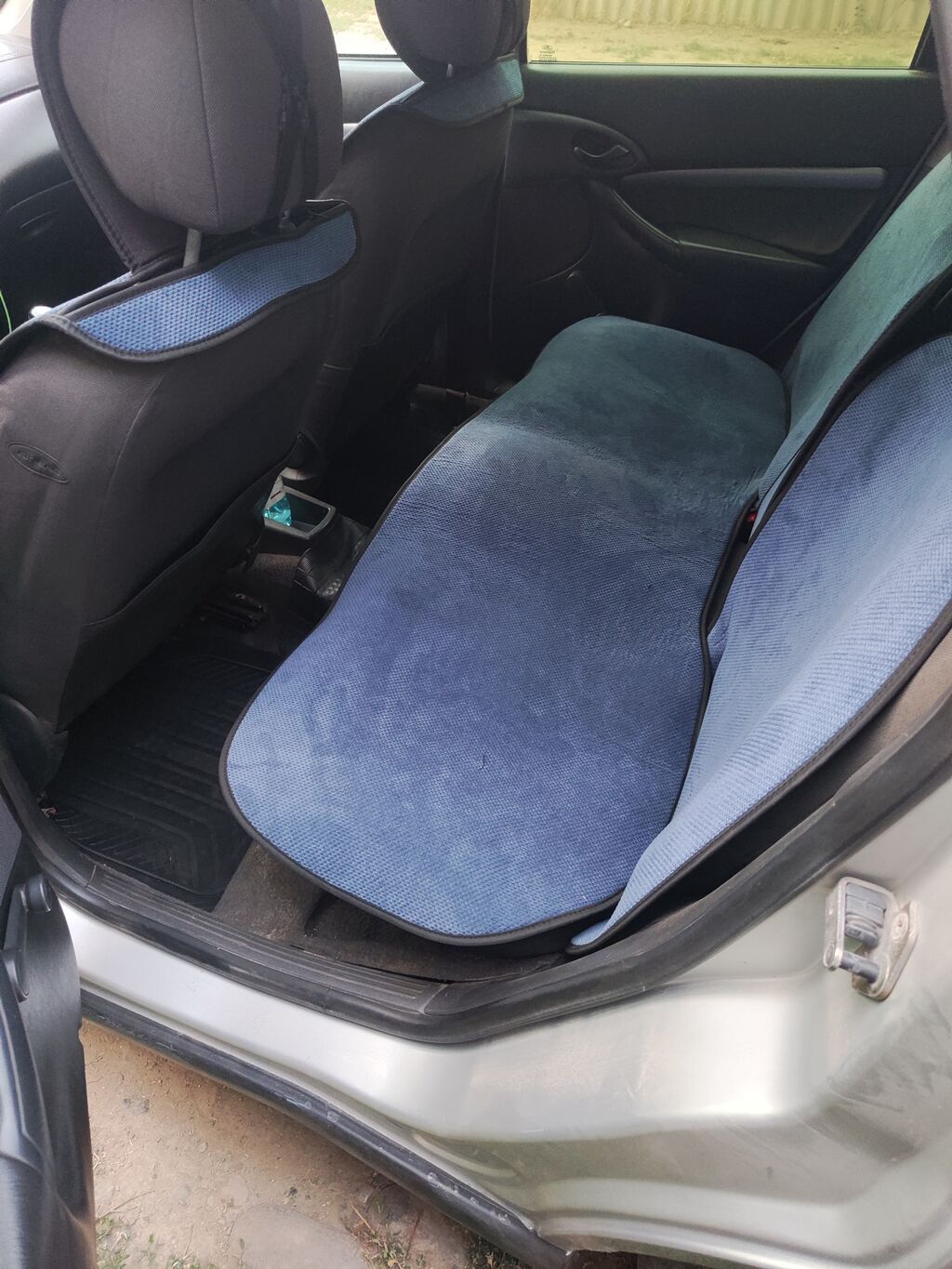 Ford Focus: 2001 г., 1.6 л, Механика, Бензин, Хэтчбэк: фото 7