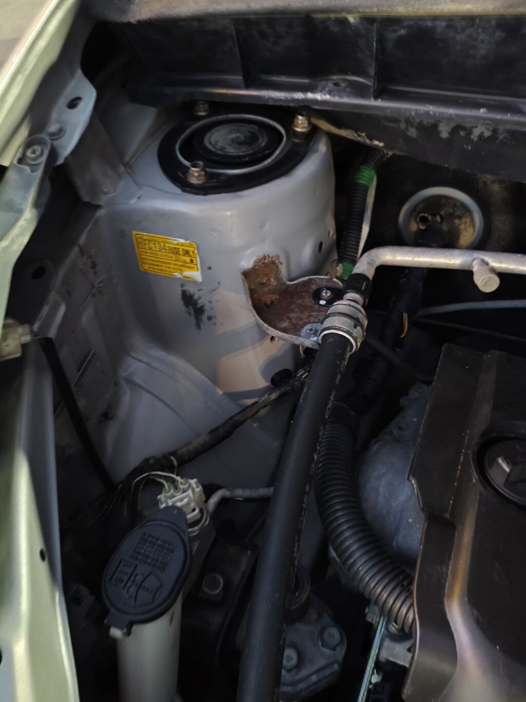 Toyota Funcargo: 2003 г., 1.5 л, Механика, Бензин, Универсал: фото 8