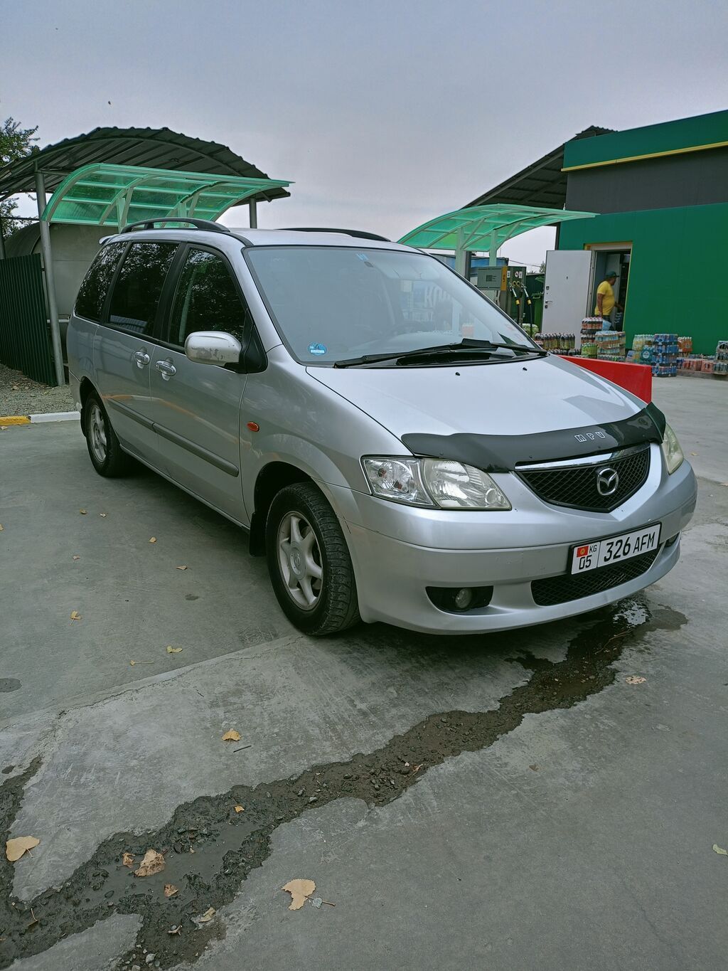 Mazda MPV: 2003 г., 2.3 л, Механика, Газ, Минивэн: фото 2