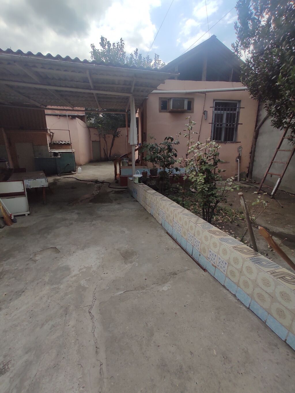 80 kv. m, 2 otaqlı, Kanalizasiya, İşıq, İnternet