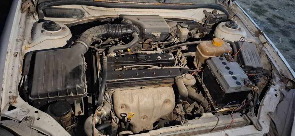 Daewoo Leganza: 1998 г., 1.8 л, Механика, Бензин, Седан: фото 2