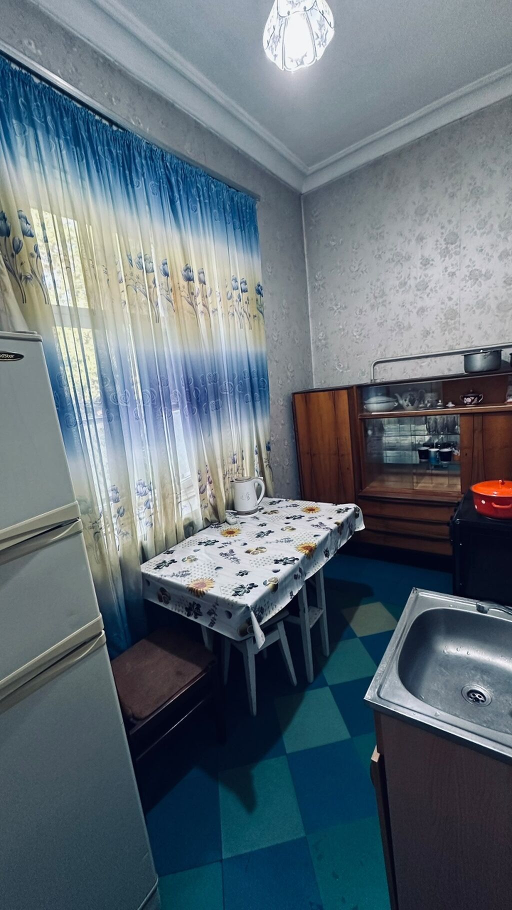 Продается двухкомнатная квартира с высокими потолками и классическим: фото 4