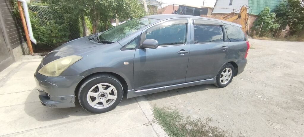 Toyota WISH: 2003 г., Автомат, Бензин, Минивэн: фото 2