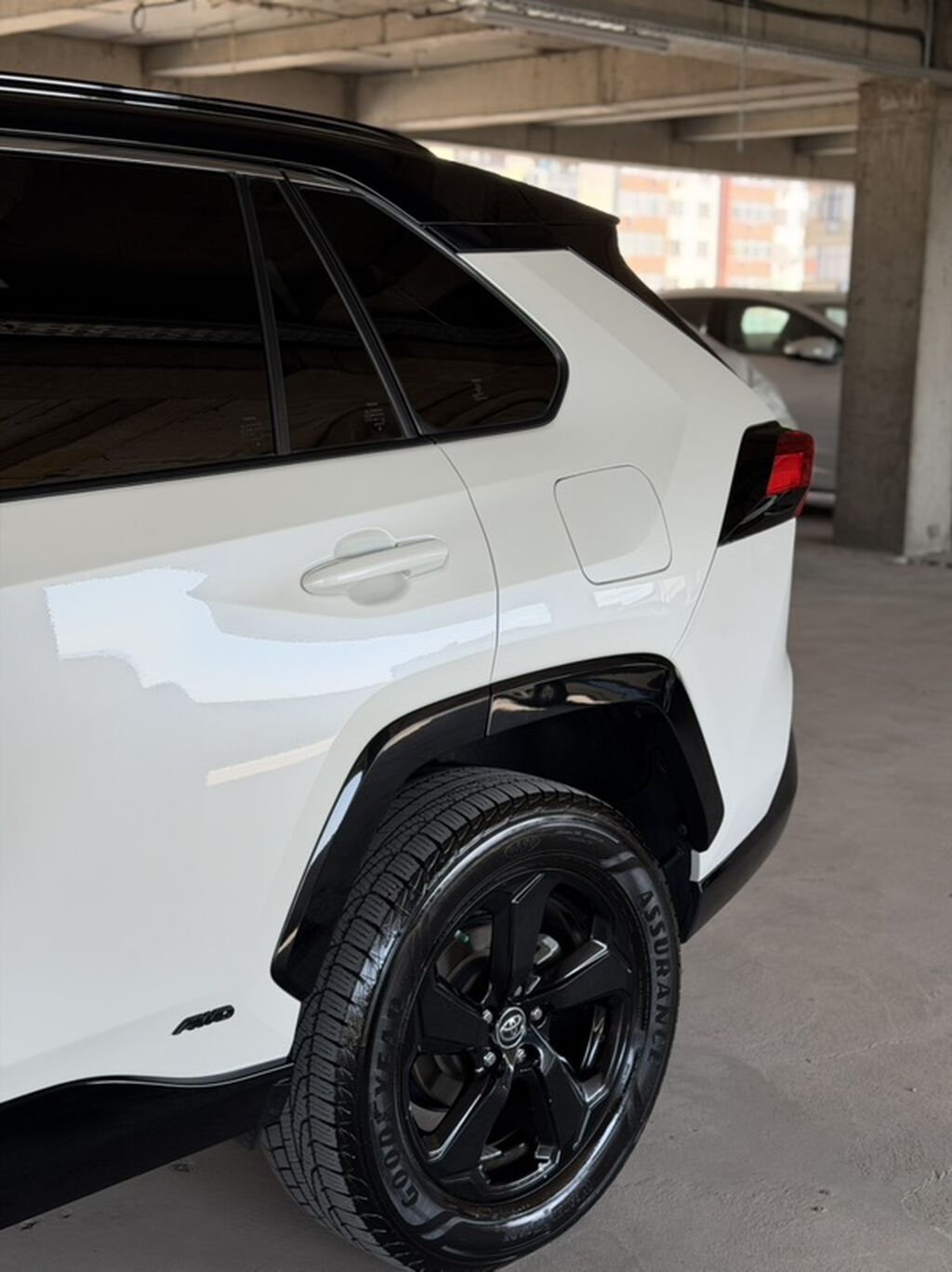 Toyota RAV4: 2019 г., 2.5 л, Вариатор, Гибрид, Кроссовер: фото 7