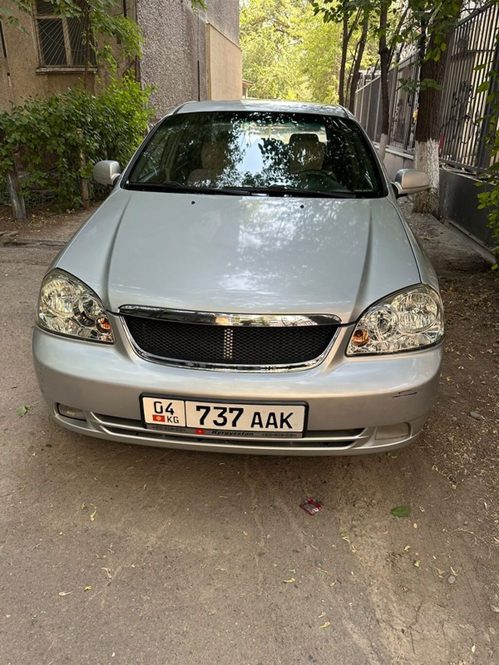 Chevrolet Lacetti: 2007 г., 1.6 л, Механика, Газ, Седан: фото 1
