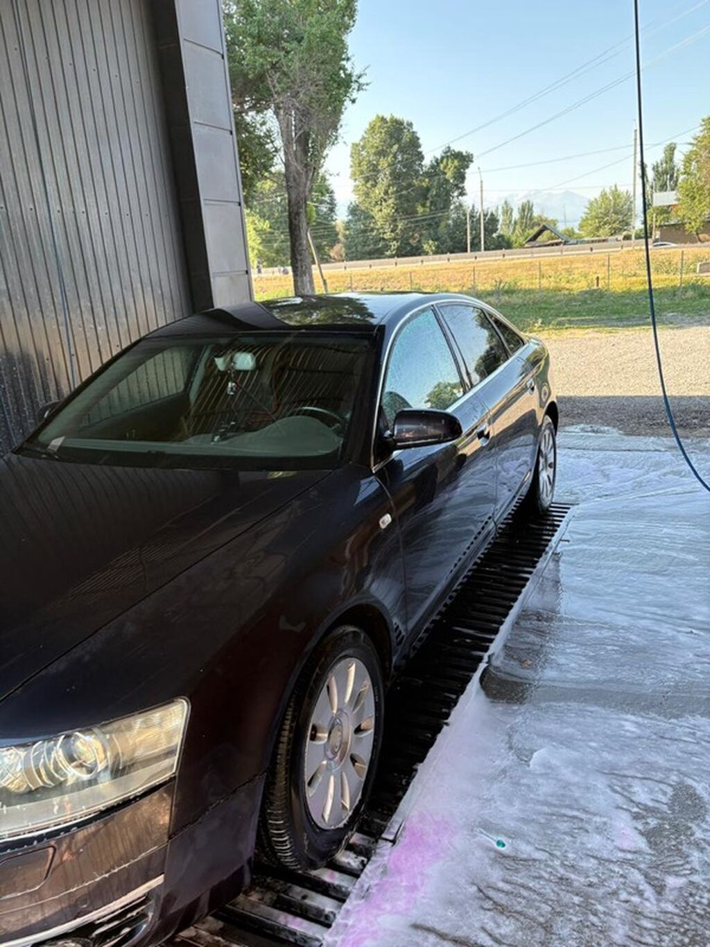 Audi A6: 2005 г., 2.4 л, Автомат, Седан: фото 3