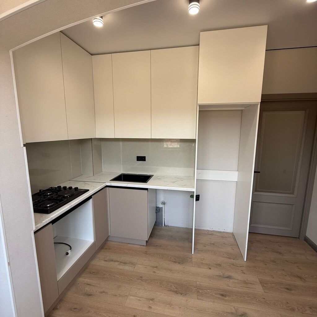 1 комната, 45 м², ул. Горького / Алматинка 106 серия улучшенная, 5 этаж, Свежий ремонт: фото 4