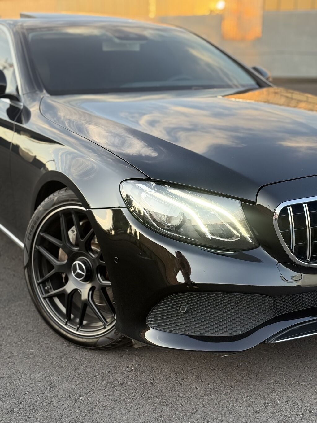 Mercedes-Benz E-Class: 2019 г., 2 л, Автомат, Бензин, Седан — фото 2