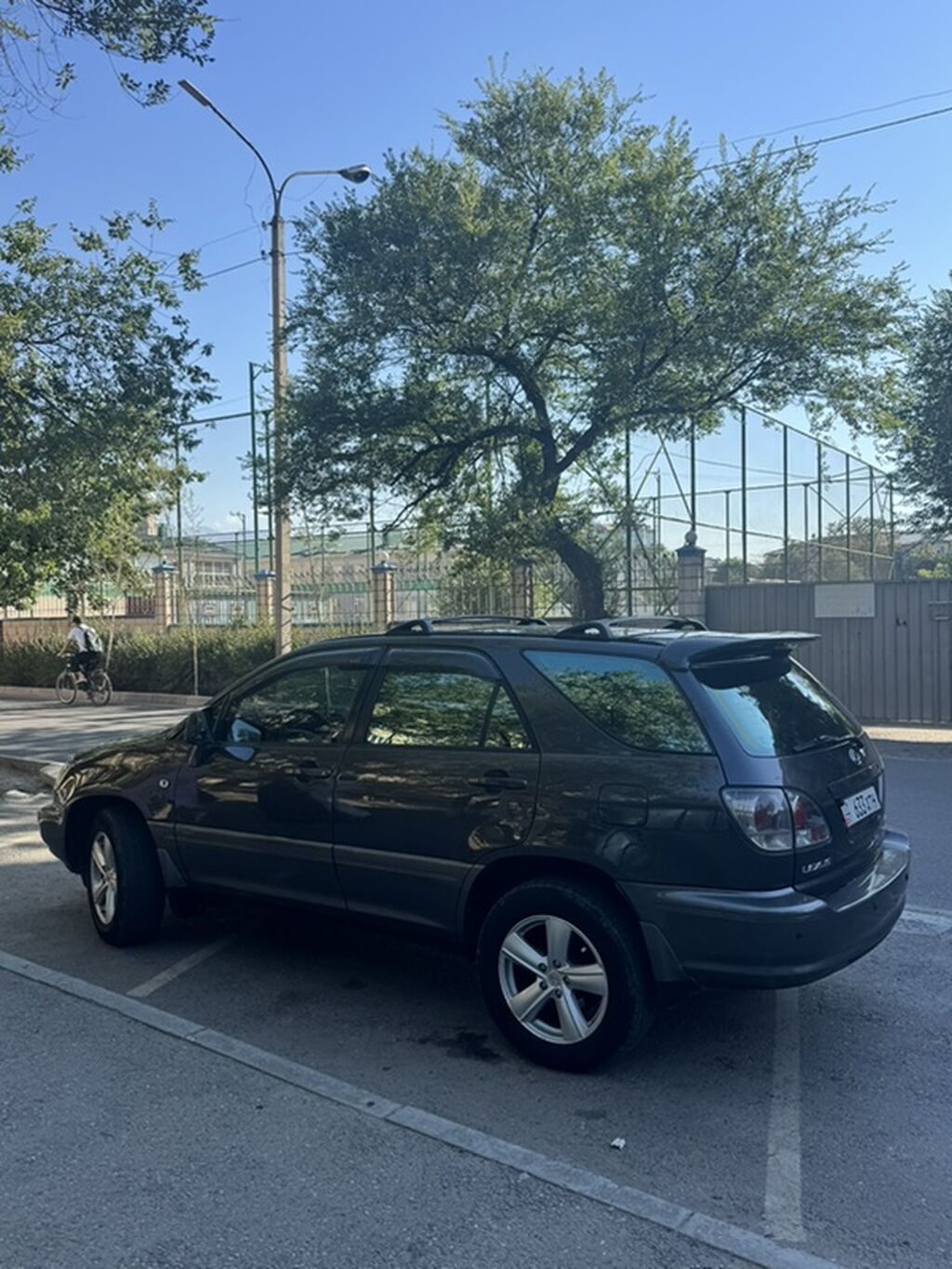 Lexus RX: 2001 г., 3 л, Автомат, Газ, Кроссовер: фото 7