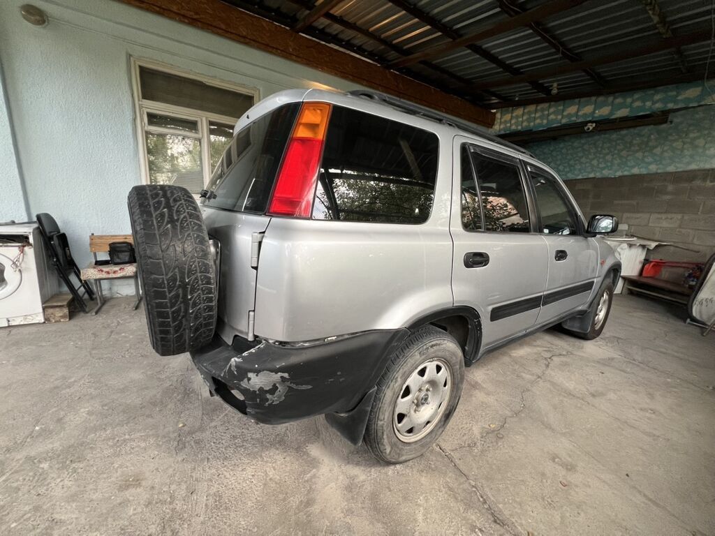 Honda CR-V: 2001 г., 2 л, Механика, Газ, Кроссовер: фото 7