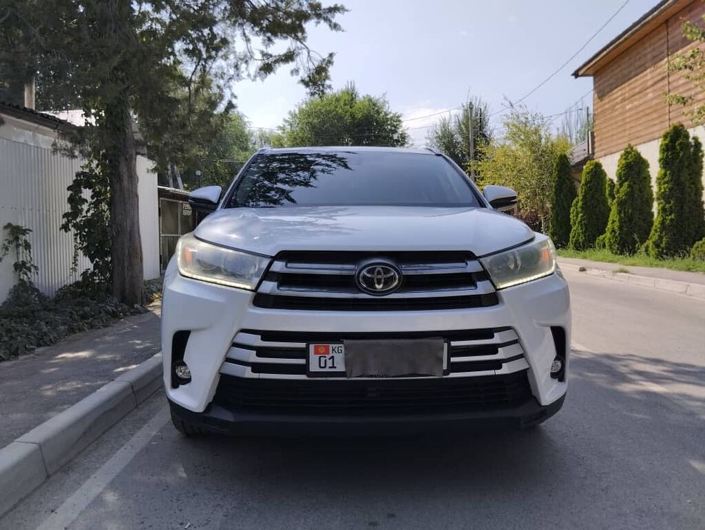 Toyota Highlander: 2018 г., 3.5 л, Автомат, Бензин, Кроссовер: фото 4