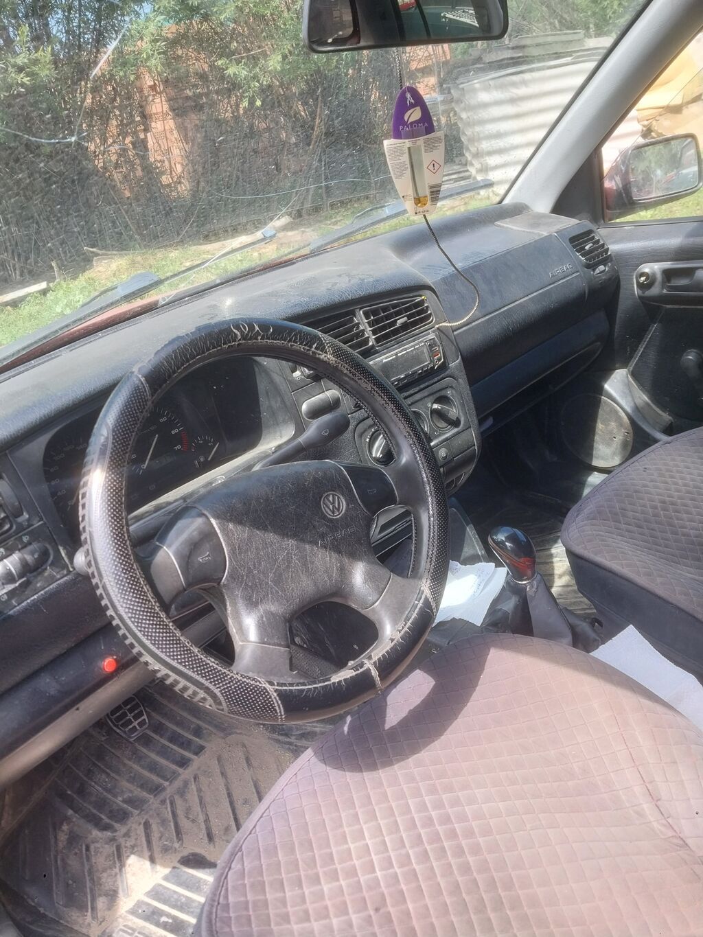 Volkswagen Golf: 1993 г., 1.6 л, Механика, Бензин: фото 3