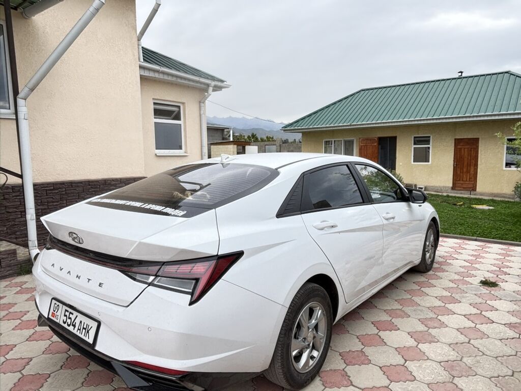 Hyundai Avante: 2020 г., 1.6 л, Автомат, Бензин, Седан: фото 3