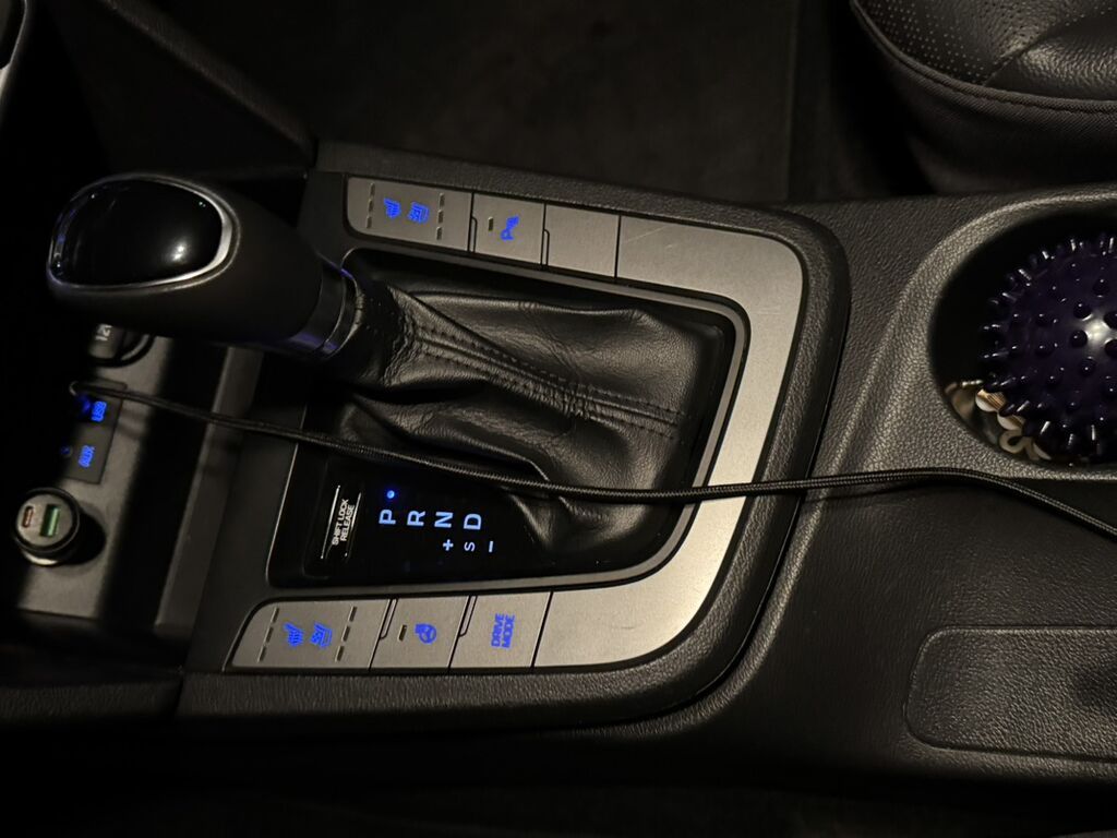 Hyundai Avante: 2019 г., 1.6 л, Бензин, Седан: фото 6