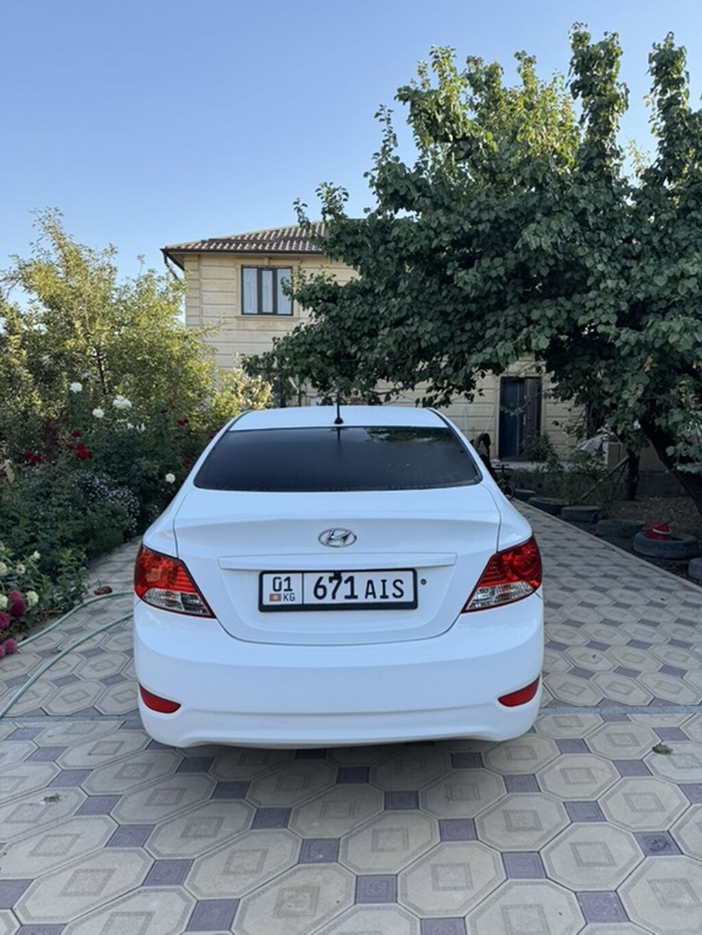Hyundai Solaris: 2013 г., 1.6 л, Бензин: фото 5