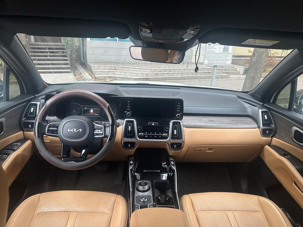 Kia Sorento: 2021 г., 1.6 л, Автомат, Гибрид, Кроссовер: фото 6