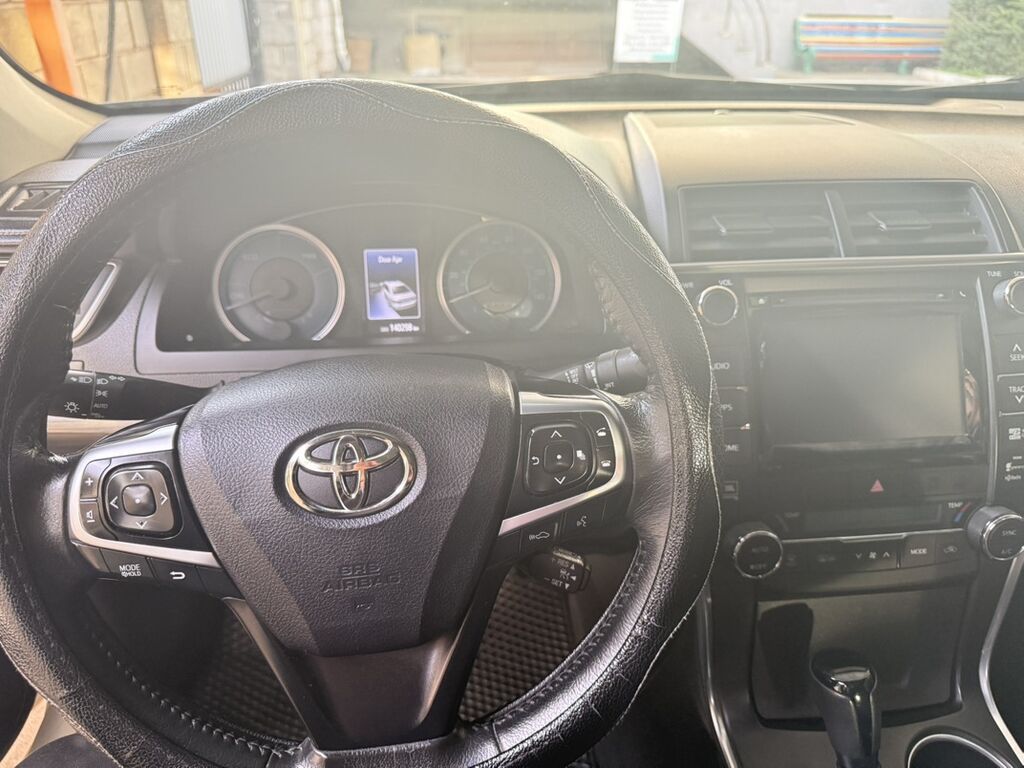 Toyota Camry: 2015 г., Автомат, Гибрид, Седан: фото 4