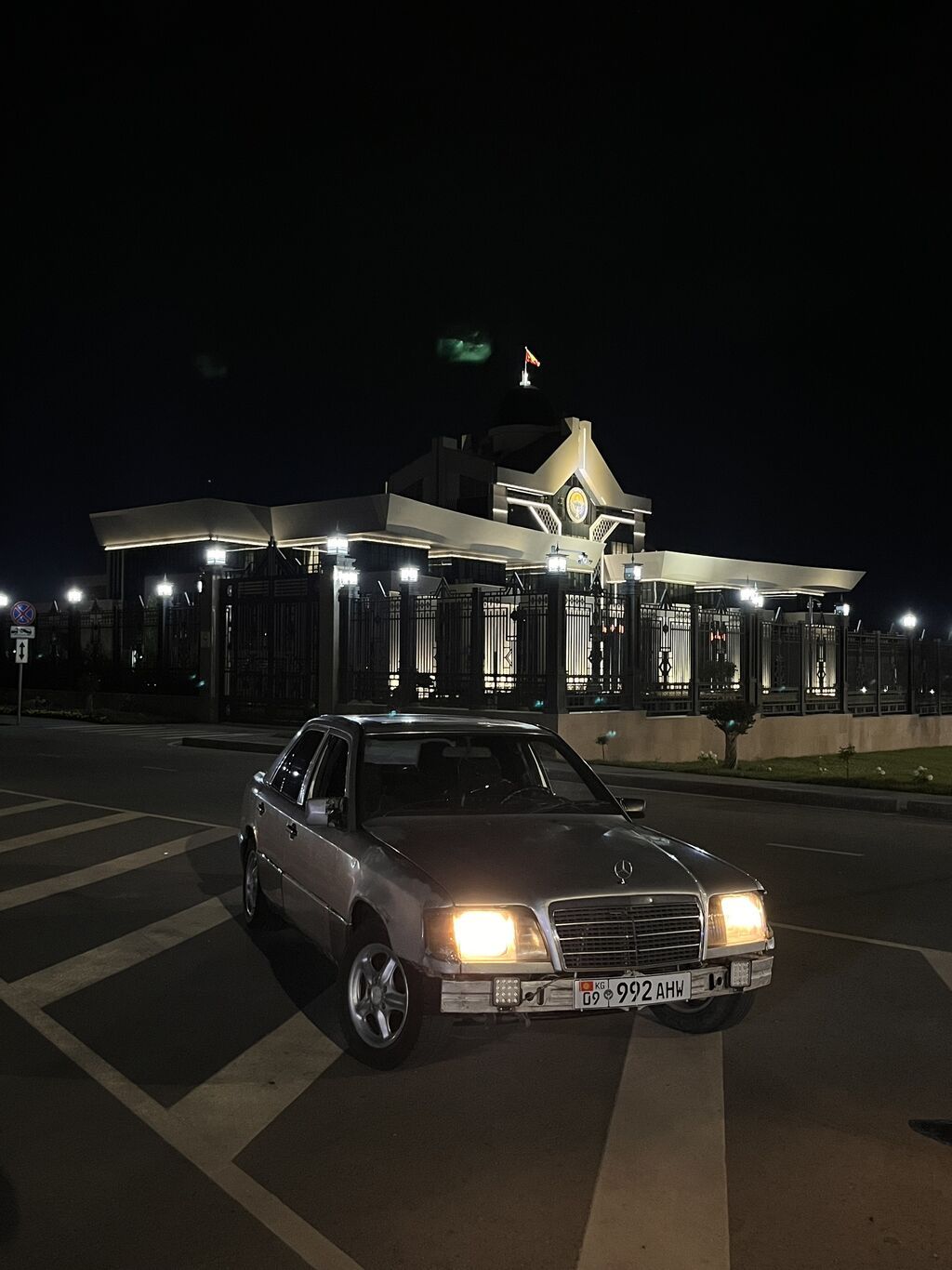 Mercedes-Benz W124: 1994 г., 2 л, Механика, Дизель, Седан — фото 1