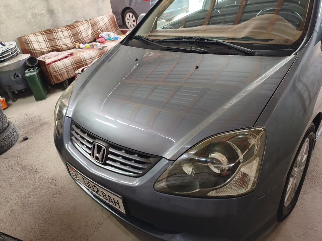 Honda Civic: 2004 г., 1.7 л, Автомат, Бензин, Хэтчбэк: фото 1