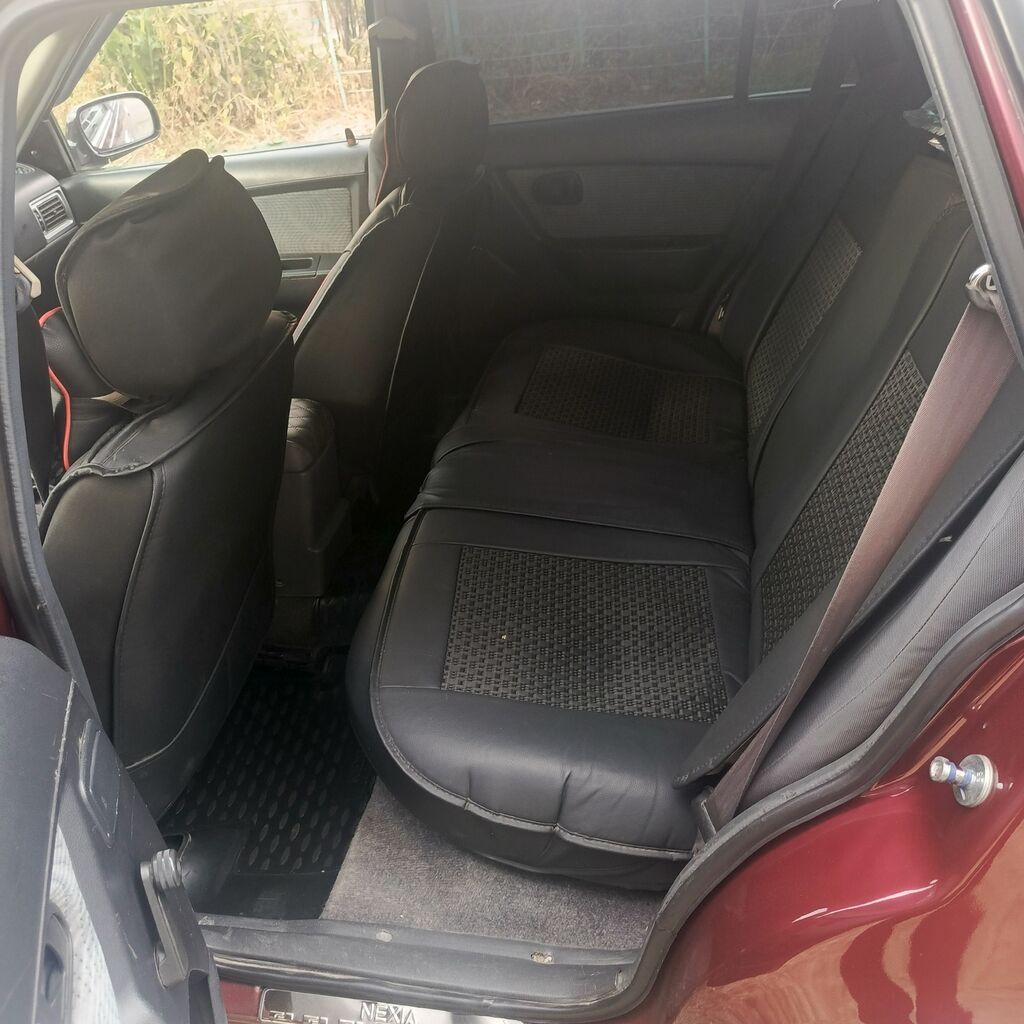 Daewoo Nexia: 2008 г., 1.6 л, Механика, Бензин, Седан: фото 6