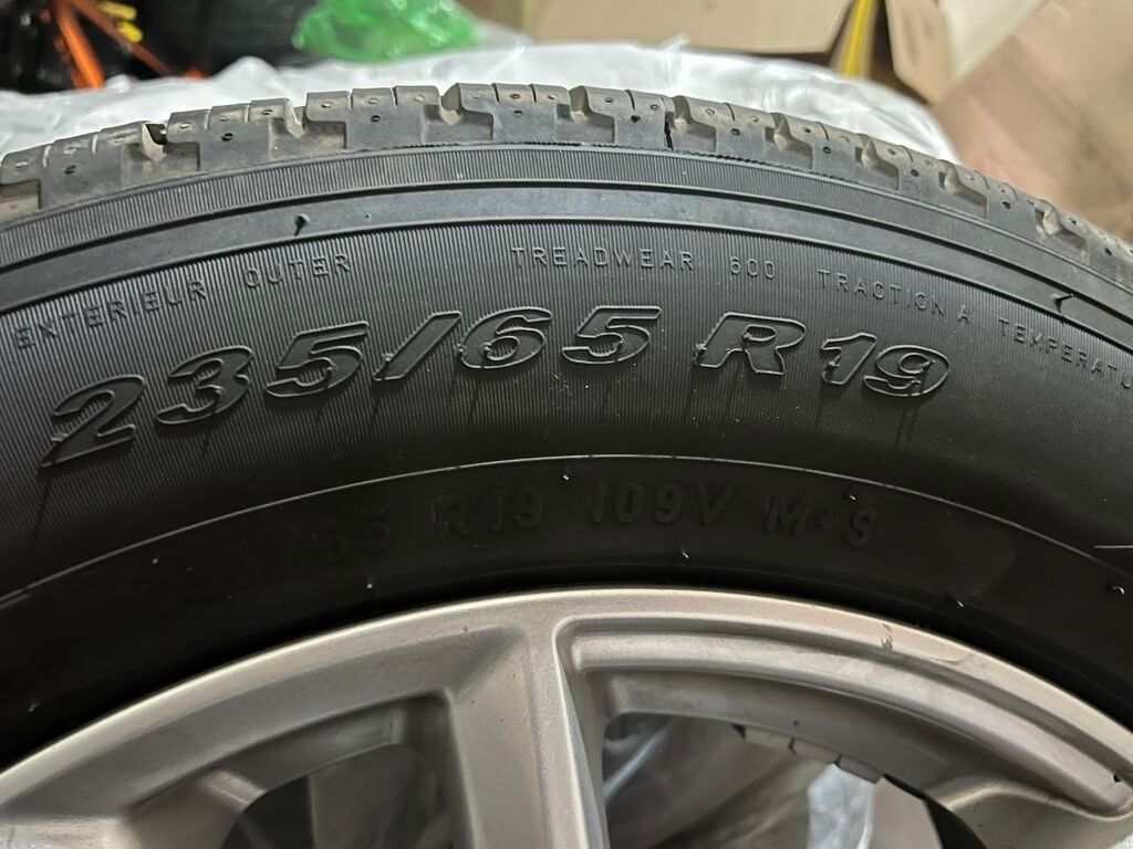 Колеса в сборе 235 / 65 / R 19, Всесезонная, Б/у, Комплект, Внедорожные (АТ/МТ), Литые, отверстий - 5: фото 5