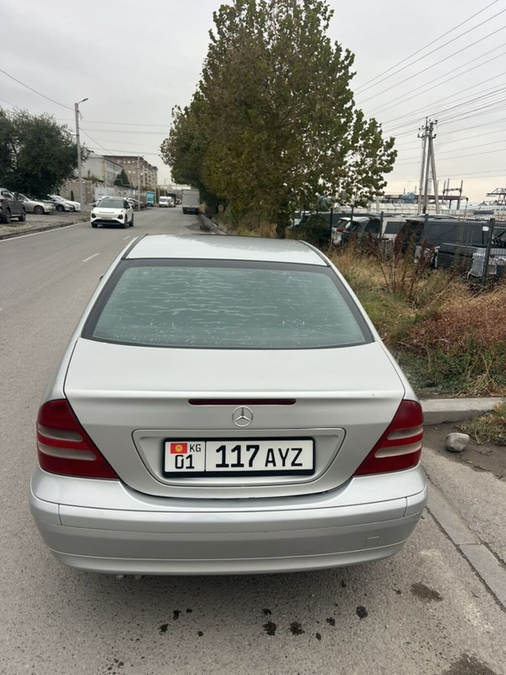 Mercedes-Benz C-Class: 2001 г., 2 л, Механика, Бензин, Седан: фото 3