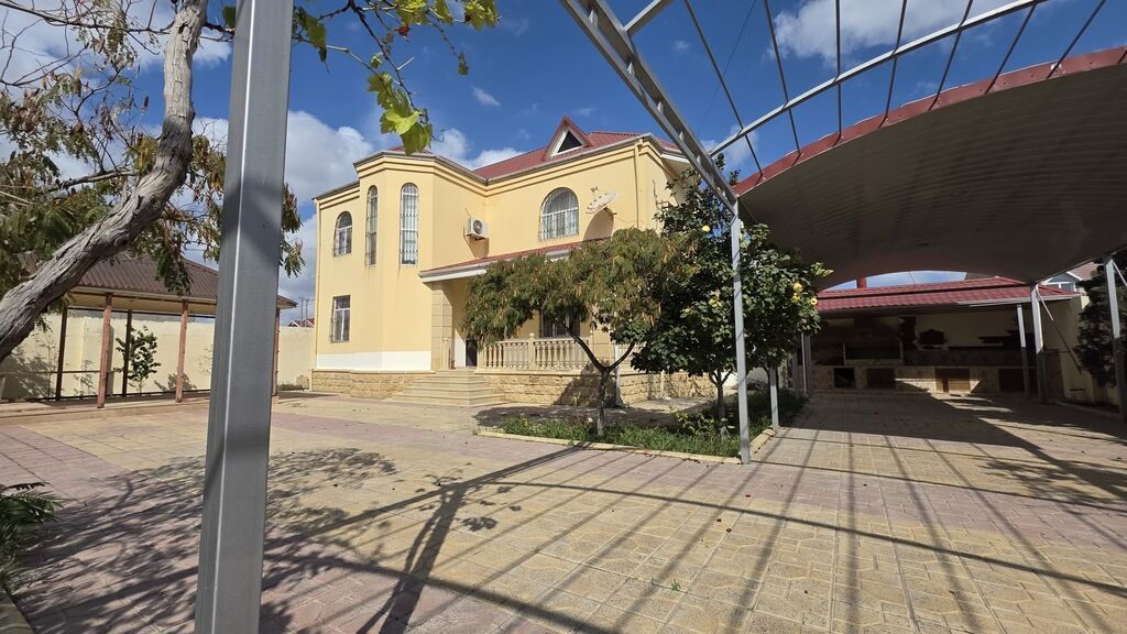 🏡 Satılır — 6 sotda 6 otaqlı ev 📐 Sahə: 124 m² 🌳 Torpaq sahəsi: 6 sot