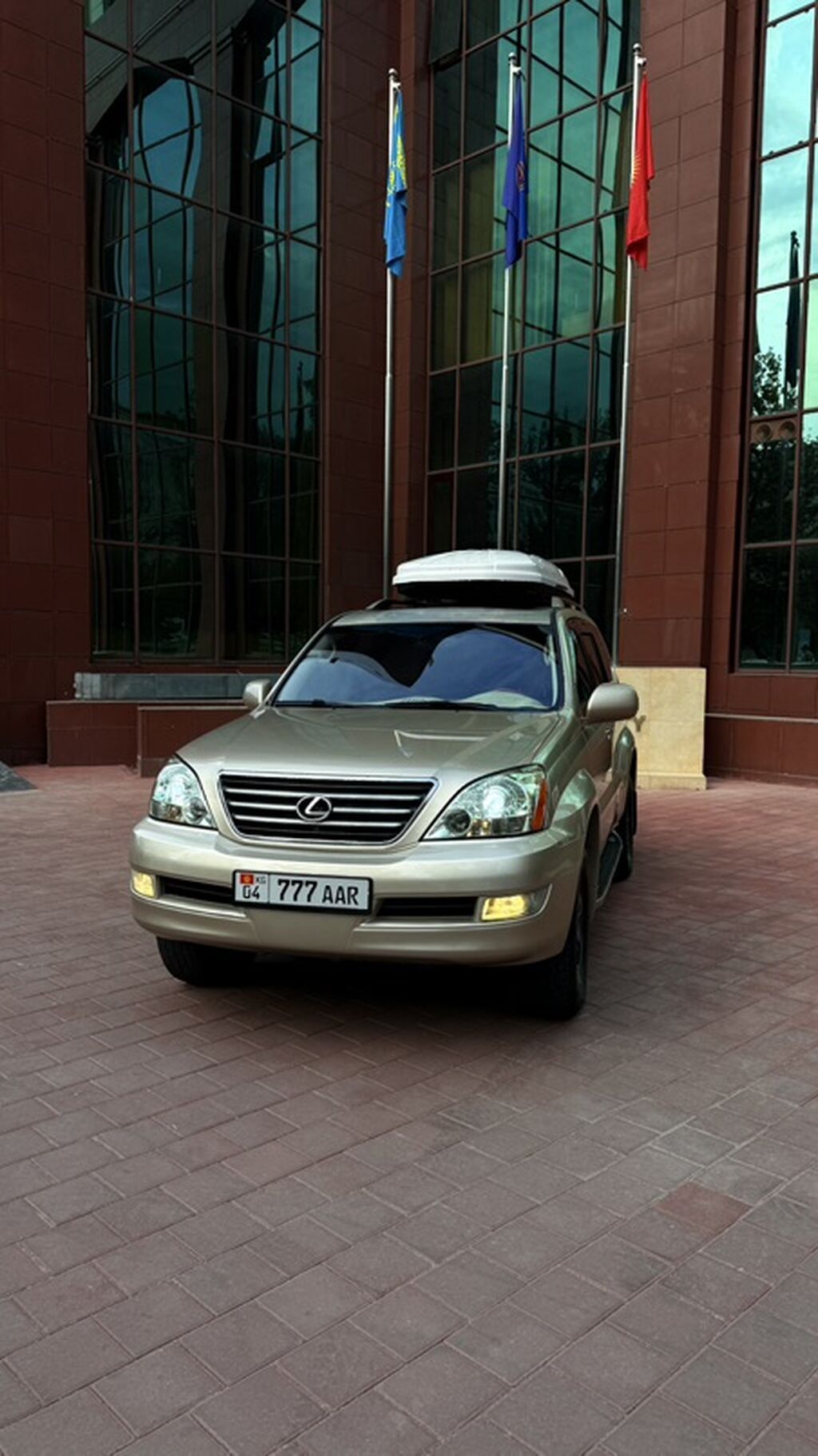 Lexus GX: 2007 г., 4.7 л, Автомат, Газ, Внедорожник: фото 2