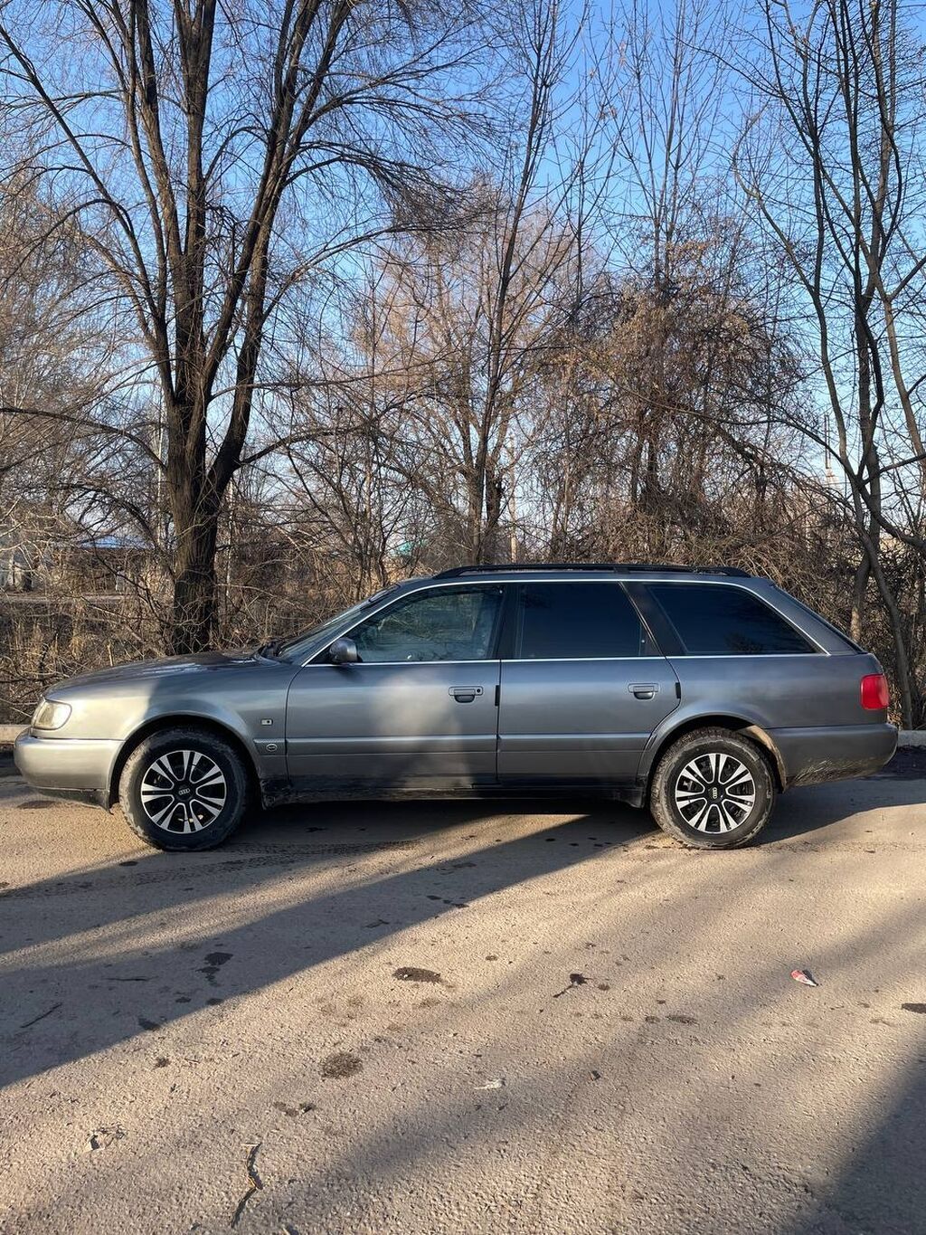 Audi A6: 1995 г., 2.6 л, Механика, Бензин, Универсал: фото 2