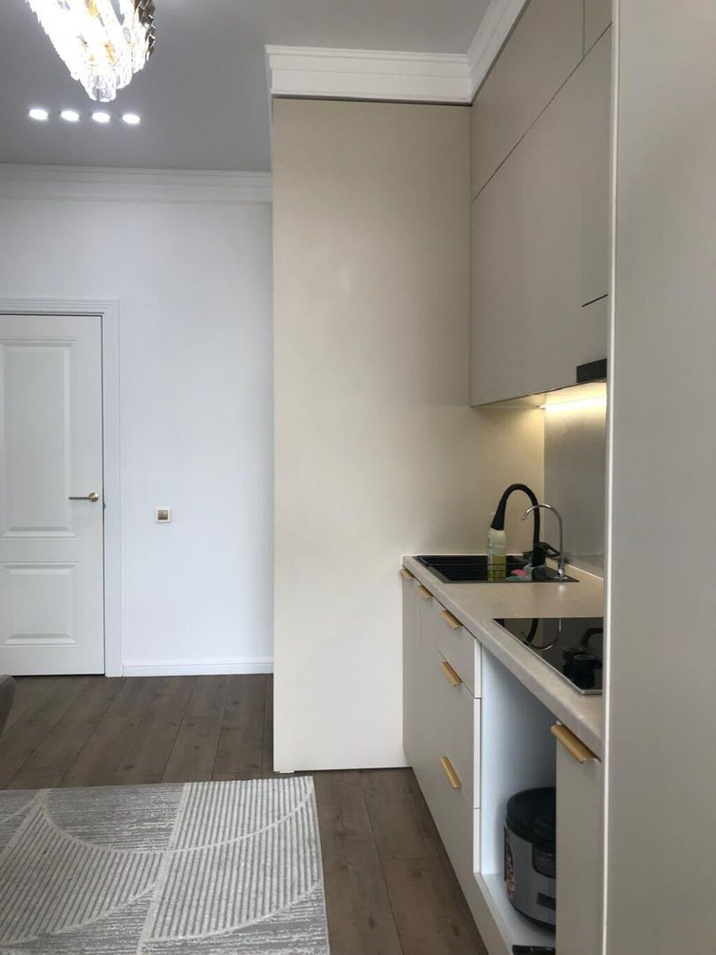 1 комната, 45 м², Южная Магистраль Элитка, 14 этаж, Евроремонт: фото 4