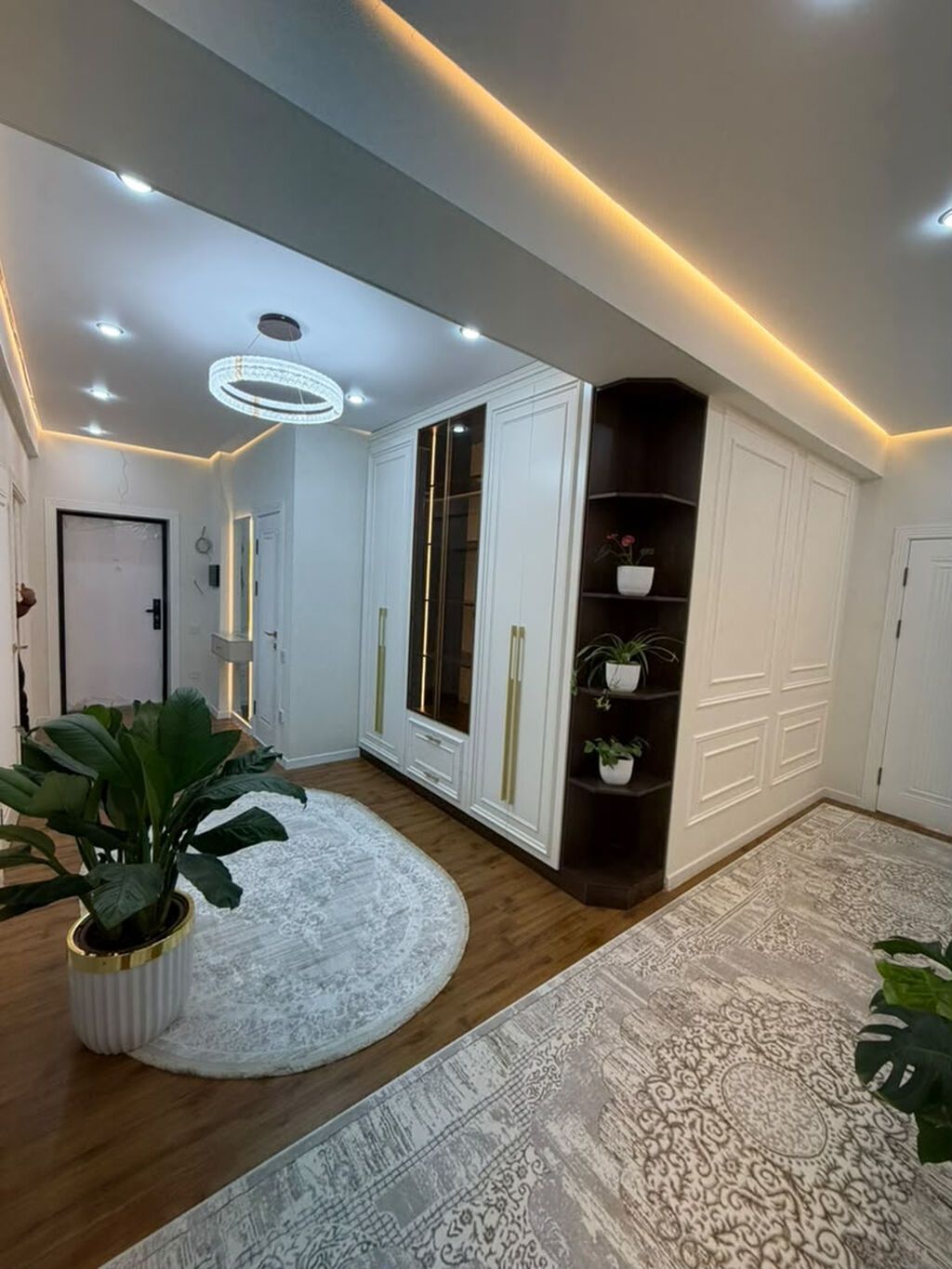 3 комнаты, 92 м², ул. Горького / Алматинка Элитка, 7 этаж, Дизайнерский ремонт: фото 1