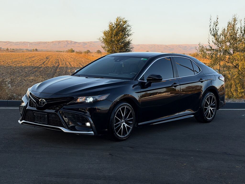 Toyota Camry: 2021 г., 2.5 л, Автомат, Бензин, Седан: фото 5