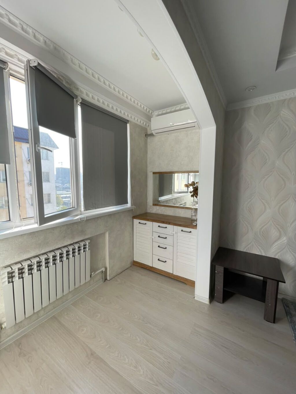 1 комната, 45 м², Пишпек 106 серия улучшенная, 8 этаж, Евроремонт: фото 2