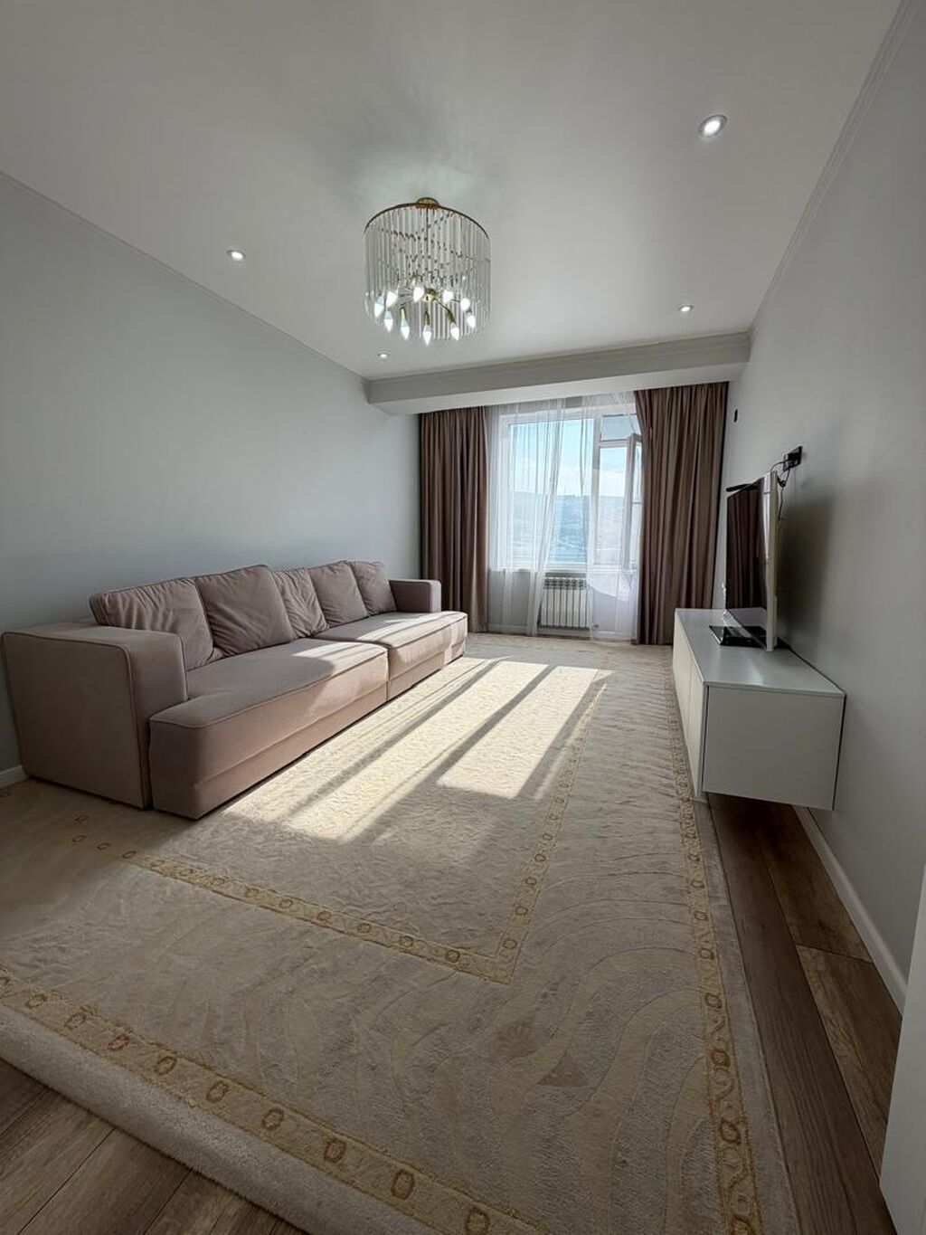 3 комнаты, 93 м², Асанбай мкр Элитка, 10 этаж, Евроремонт: фото 4