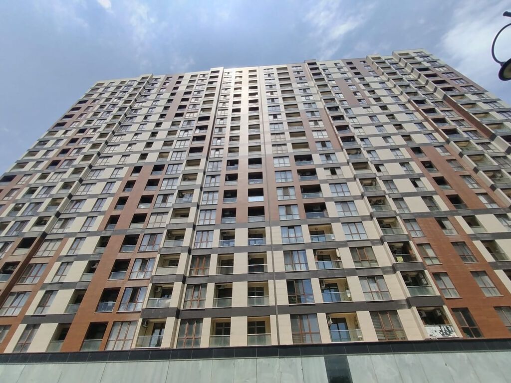 3 otaqlı, Yeni tikili, 94 kv. m