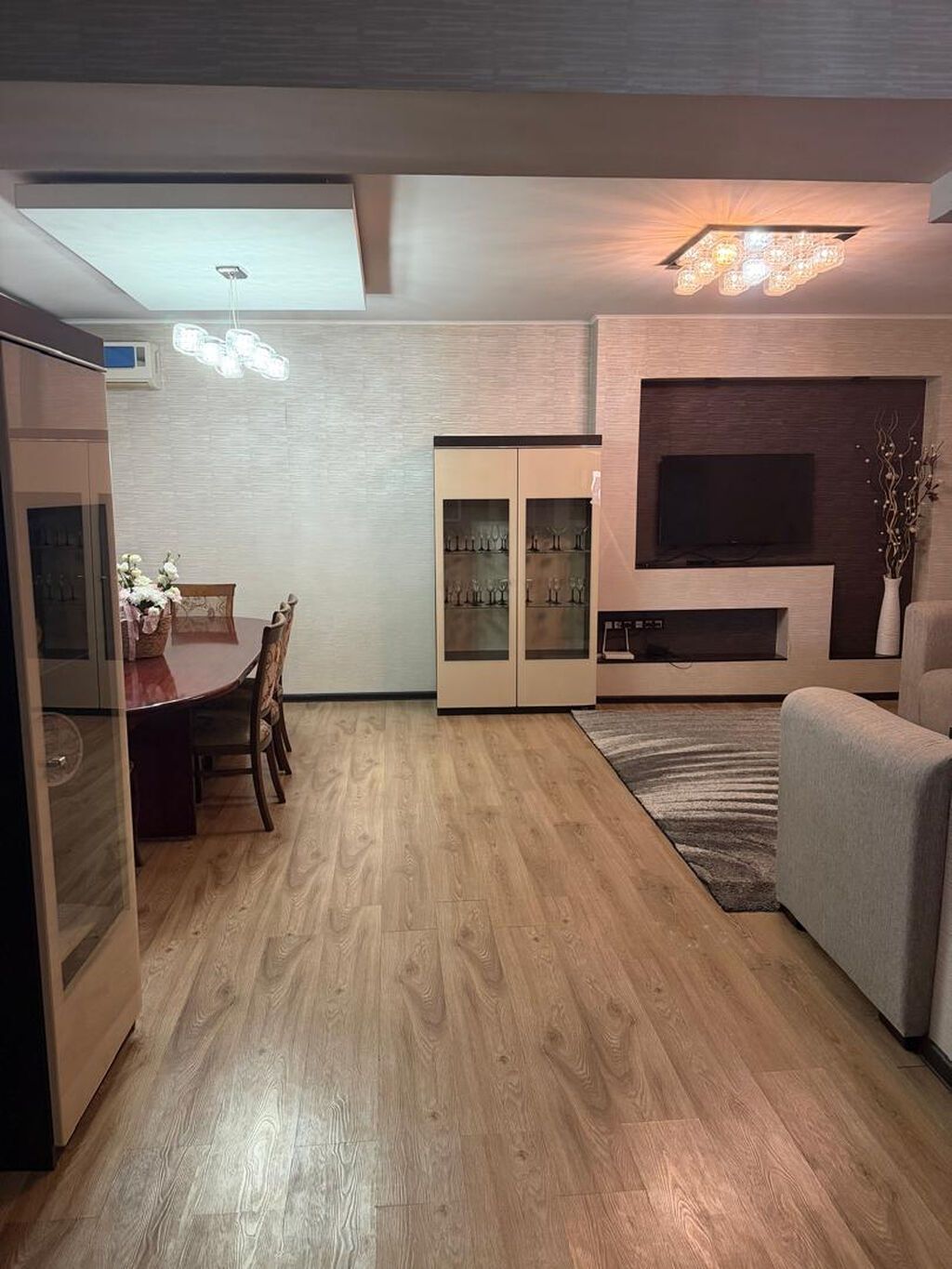 200 м², 4 комнаты, Городская больница №4 (ул. Айни), Без подселения: фото 3