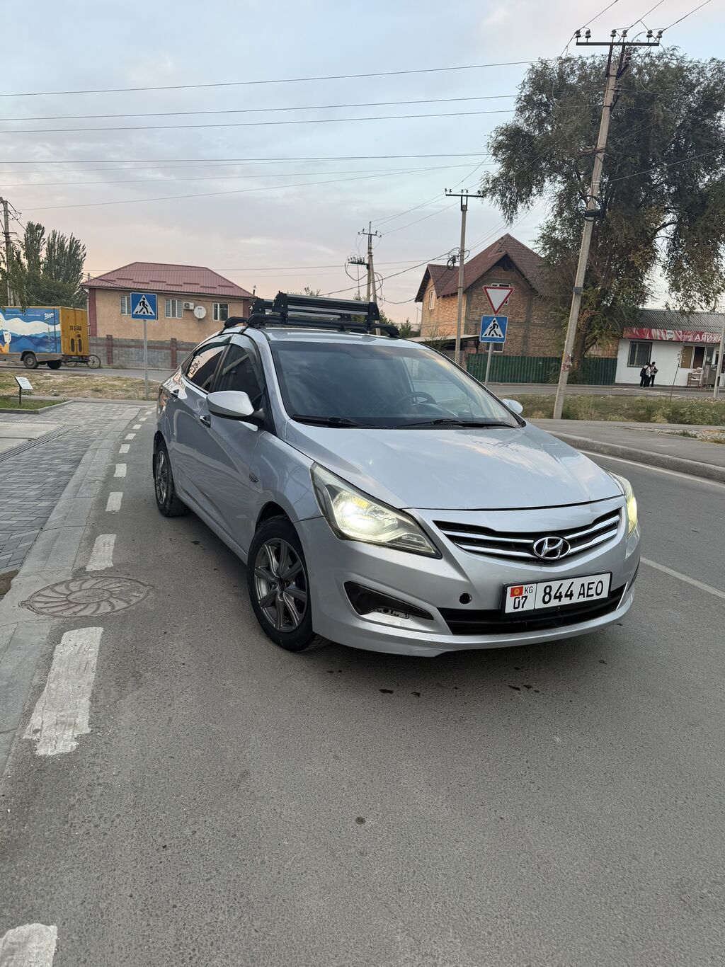 Hyundai Solaris
