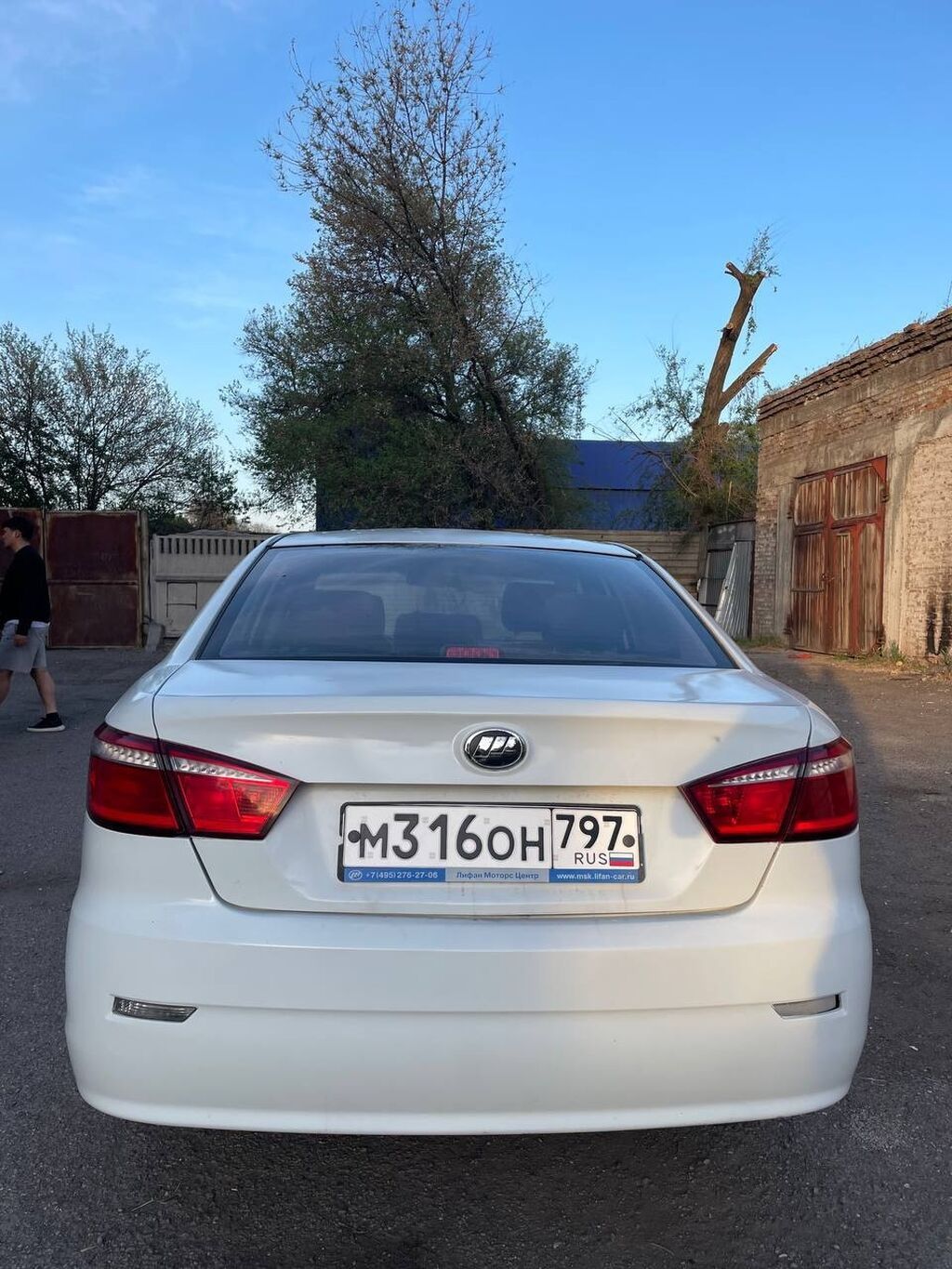 LIFAN Solano: 2017 г., 1.5 л, Механика, Бензин, Седан: фото 6