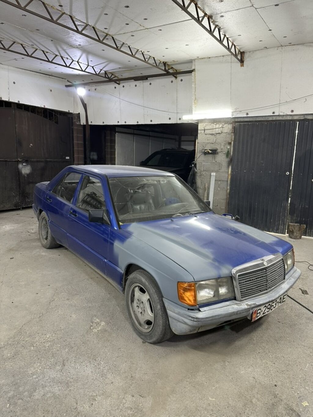 Mercedes-Benz 190: 1989 г., 2 л, Механика, Бензин, Седан: фото 5