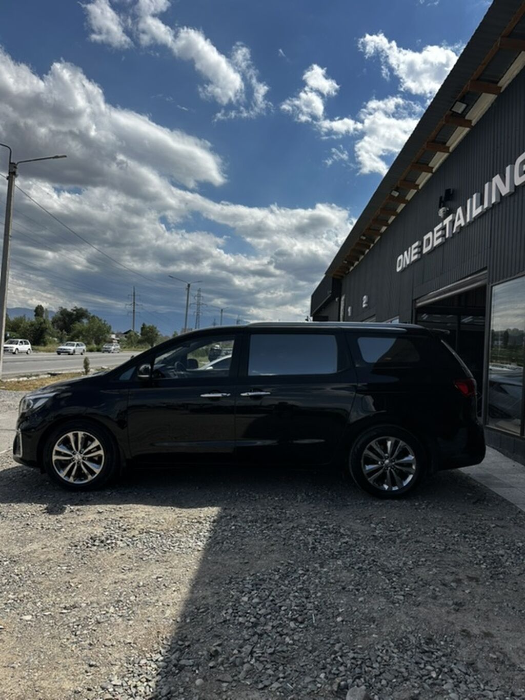 Kia Carnival: 2019 г., 2.2 л, Автомат, Дизель, Минивэн — фото 4