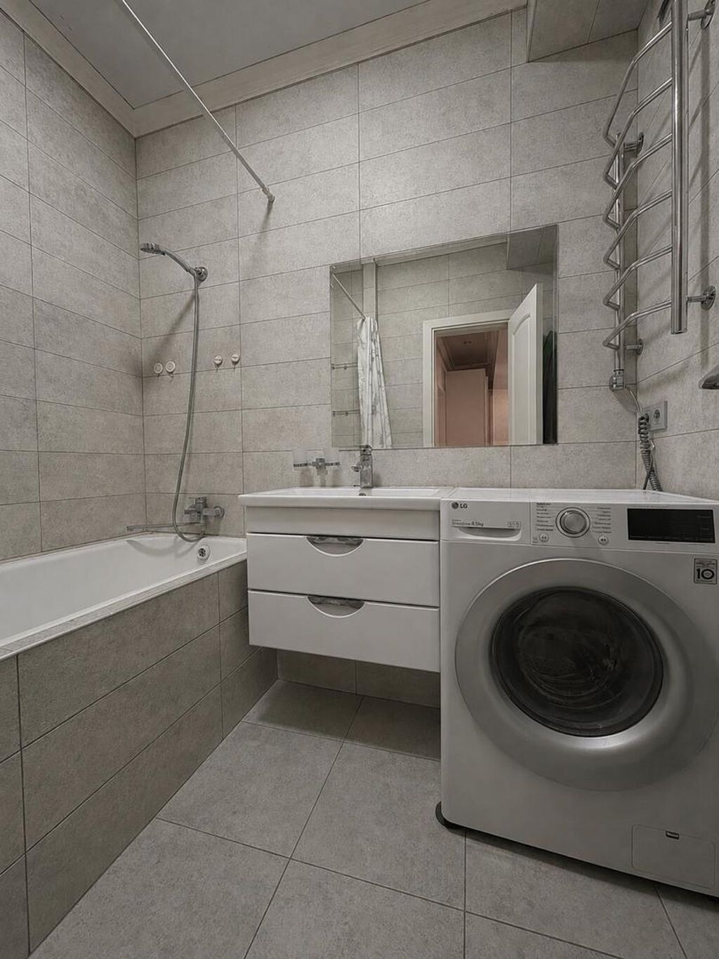 3 комнаты, 100 м², ул. Ахунбаева / Бакаева Элитка, 7 этаж, Евроремонт: фото 8