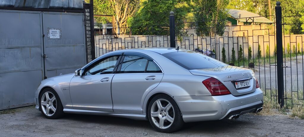 Mercedes-Benz S-Class: 2005 г., 5.5 л, Автомат, Бензин, Седан: фото 2