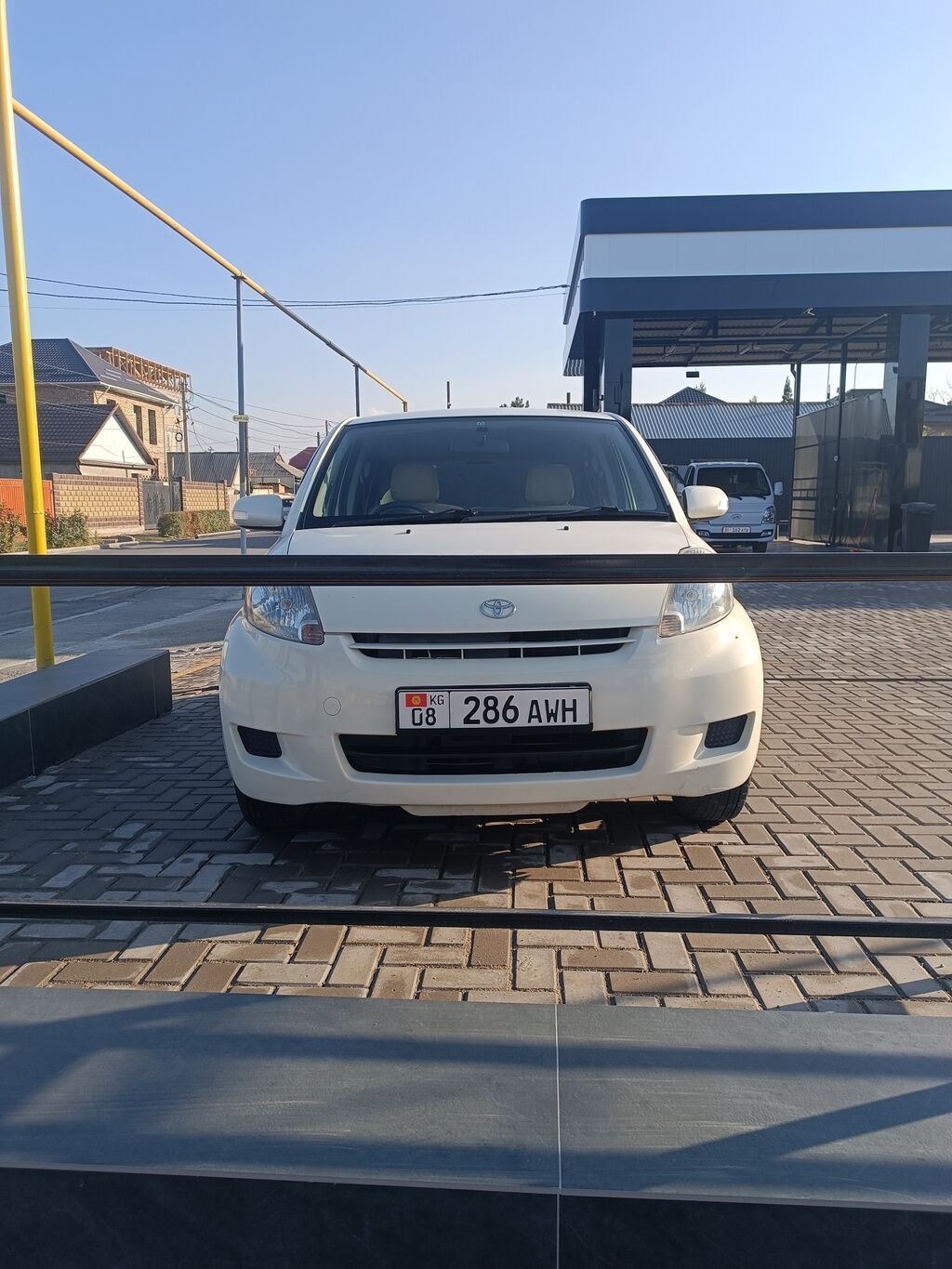 Toyota Passo: 2008 г., 1.3 л, Автомат, Бензин, Хэтчбэк: фото 1