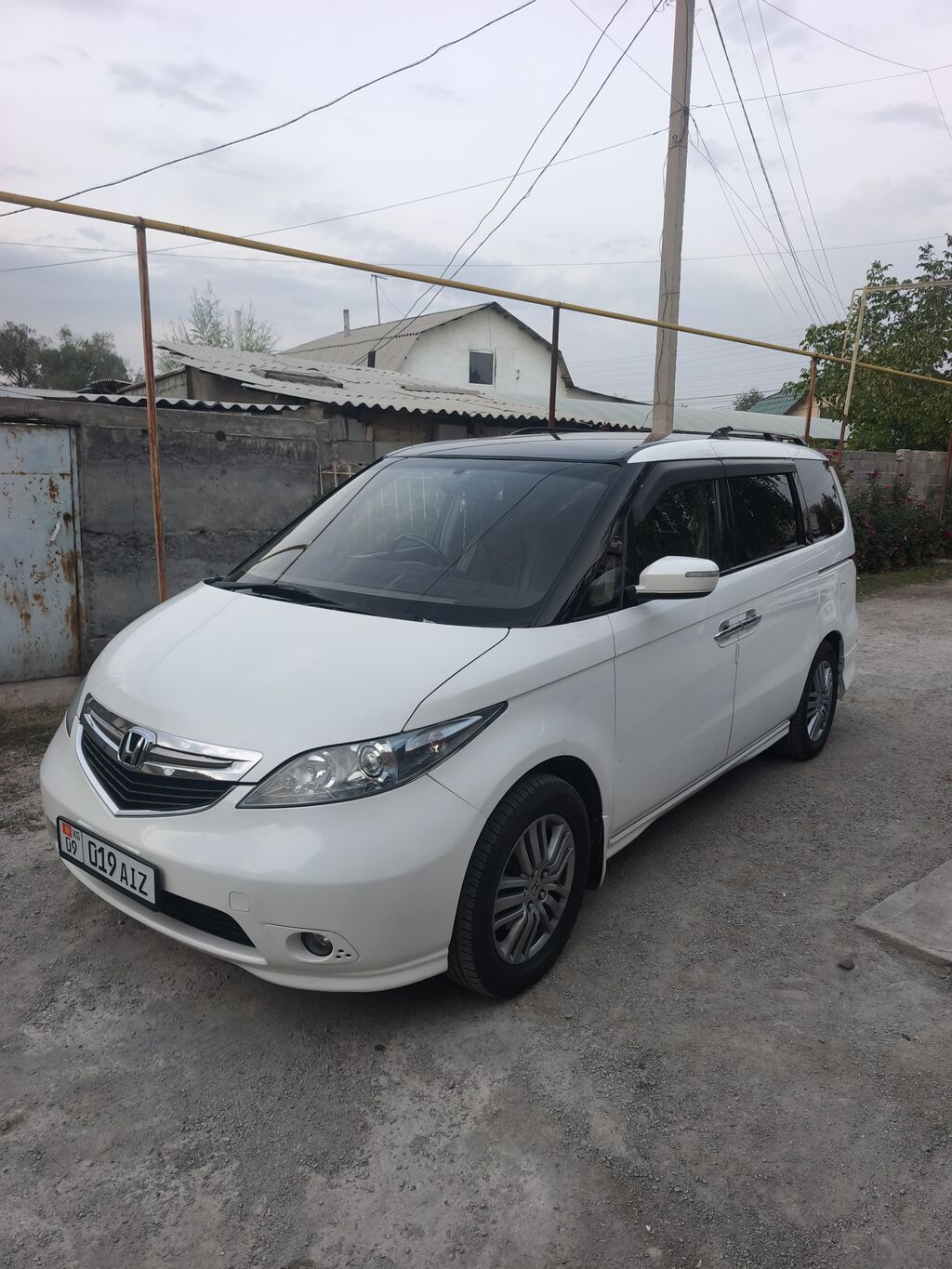Honda Elysion: 2004 г., 0.3 л, Автомат, Газ: фото 7