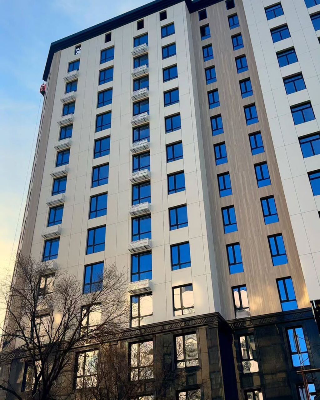 3 комнаты, 117 м², ул. Ахунбаева / Бакаева Элитка, 12 этаж, ПСО (под самоотделку): фото 7