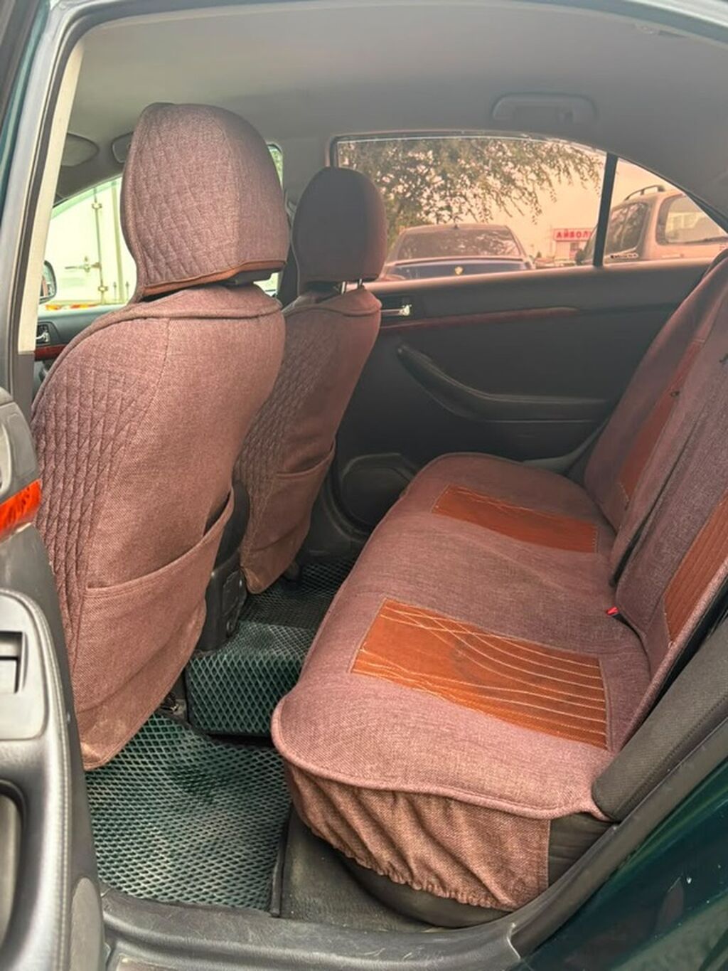 Toyota Avensis: 2005 г., 1.8 л, Механика, Бензин, Седан: фото 4